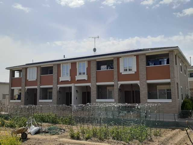 アモーレの外観