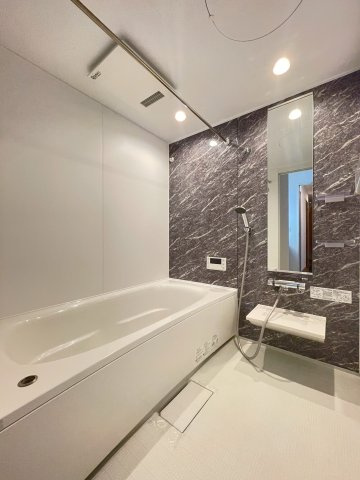 【浴室】 | エールデュボヌール