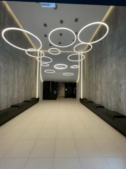 VILLAGE RIVER西天満のエントランス