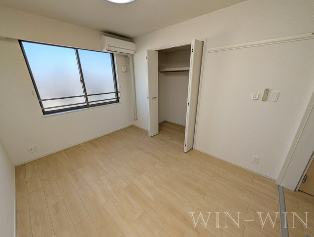 ゼフィロス北島の洋室