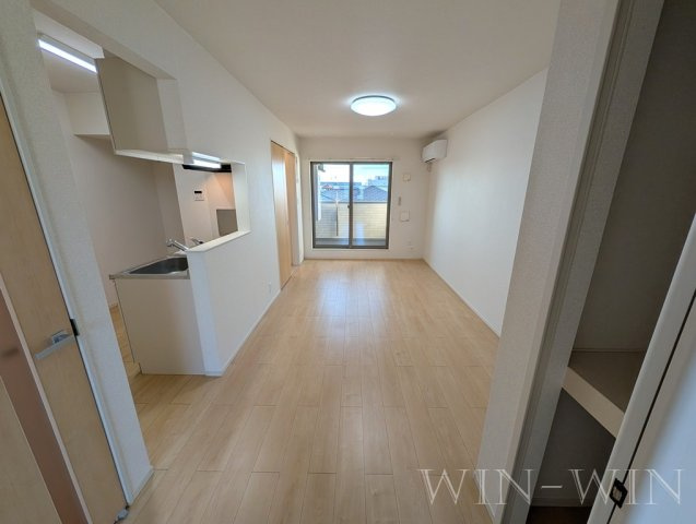 ゼフィロス北島の居間・リビング