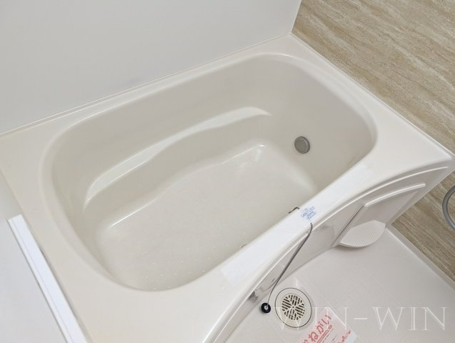 ゼフィロス北島の浴室