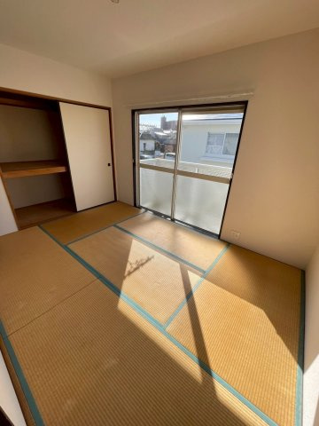 久留米市国分町のアパートの和室