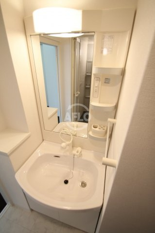 ベルフェリーク天満橋の独立洗面台|ベルフェリーク天満橋（旧名：アーバネックス天満橋）　独立洗面台