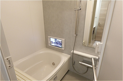 【浴室】 | Re TORISIA南大通り | ＴＶ・換気暖房乾燥機付き浴室