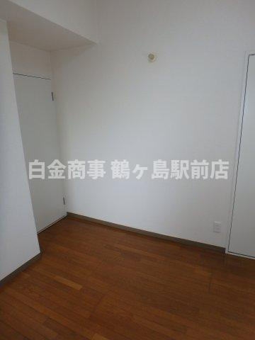 カザベーラ坂戸の洋室