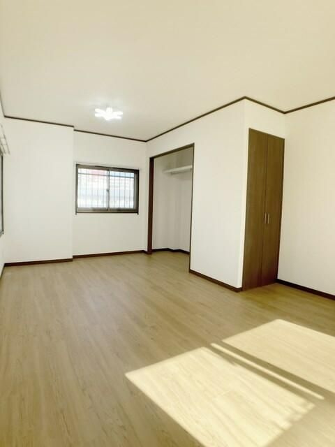 板橋ビルの寝室