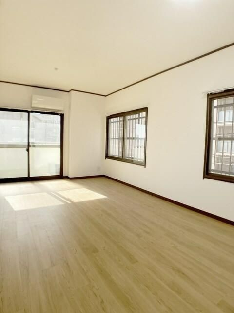 板橋ビルの寝室