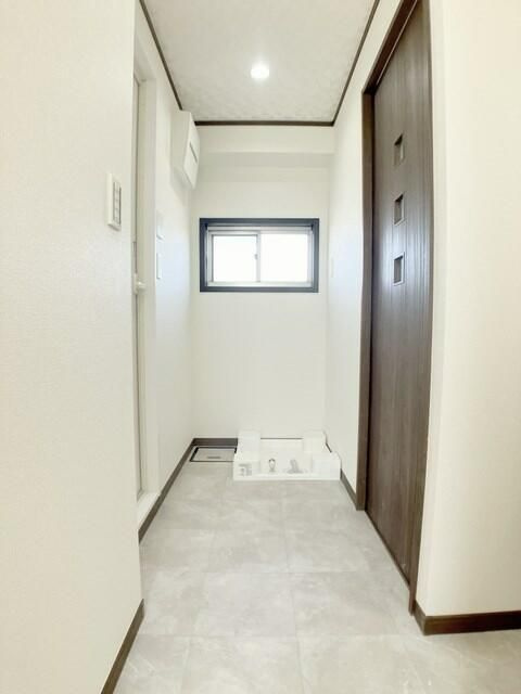 板橋ビルの洗面所