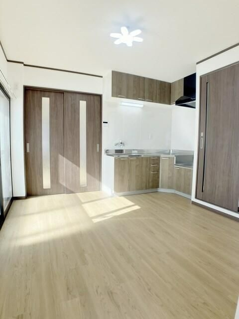 板橋ビルの居間・リビング