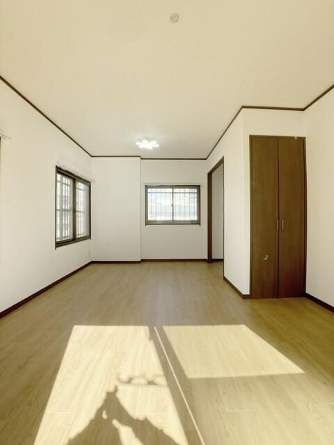 板橋ビルの寝室