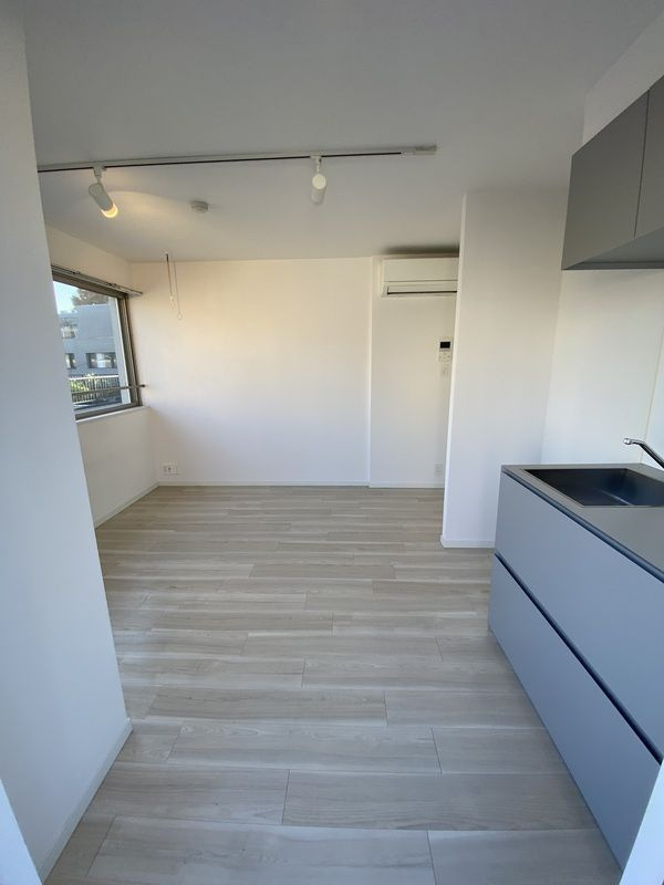 88.HANEZAWAの内装