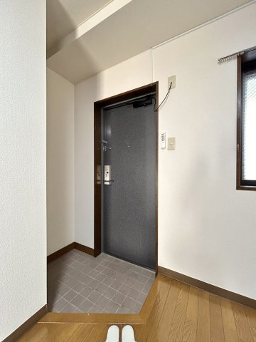 DAIMANHOUSE昭和橋の玄関