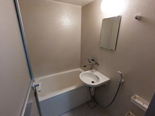 DAIMANHOUSE昭和橋の浴室