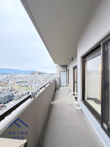 サーパスシティ前原壱番館のバルコニー