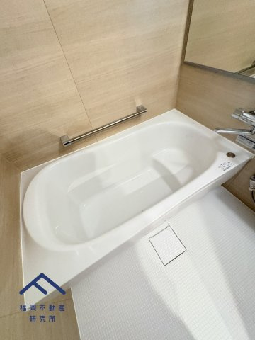 サーパスシティ前原壱番館の浴室