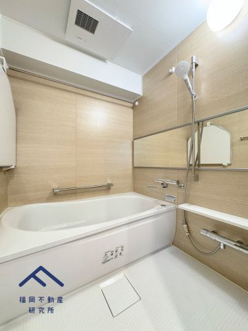 サーパスシティ前原壱番館の浴室