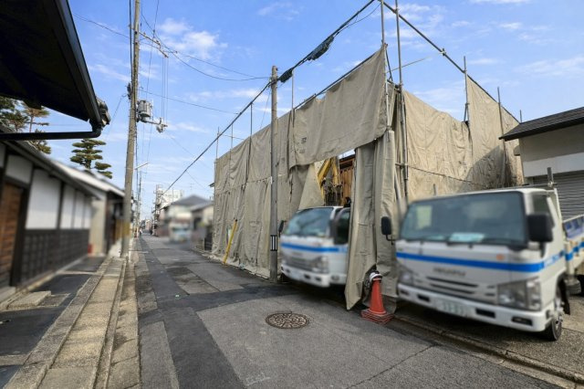 阿波橋町　建築条件無土地の前面道路含む現地写真