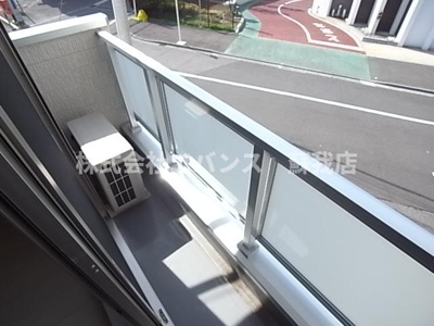 【バルコニー】 | リブリ・鵜の森 | バルコニー付きです