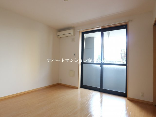 パサニアコートの居間・リビング|リビング