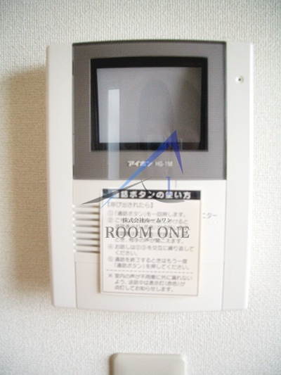 クレストのセキュリティ|モニター付きインターホンです。