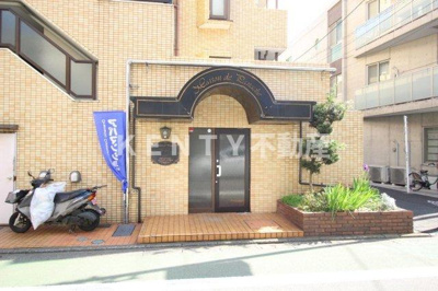 【エントランス】 | メゾン・ド・パナシェ | 毎日通るエントランスはこのようになっています