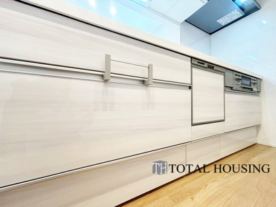 【キッチン】 | ファミール宮の森Ⅱ | キッチンワークしながら大切な家族との会話を楽しむ。家族のコミュニケーションが生まれるキッチンです♪