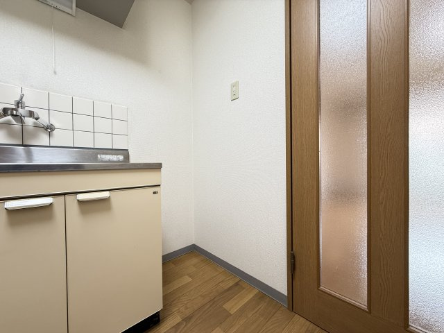 ライフ塩田の内装