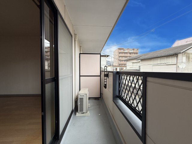 ライフ塩田のバルコニー