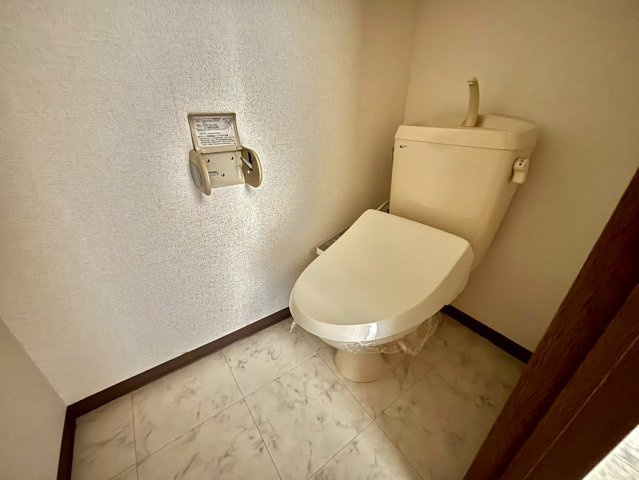 メゾンソレイユのトイレ