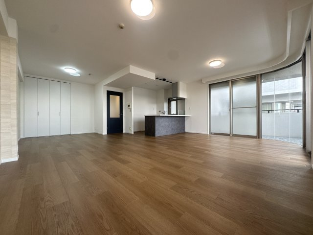 【居間・リビング】 |  パティオ福岡東　WEST棟☆仲介手数料無料☆