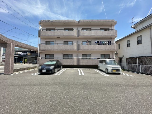 ハイツショウエイ1号館の外観