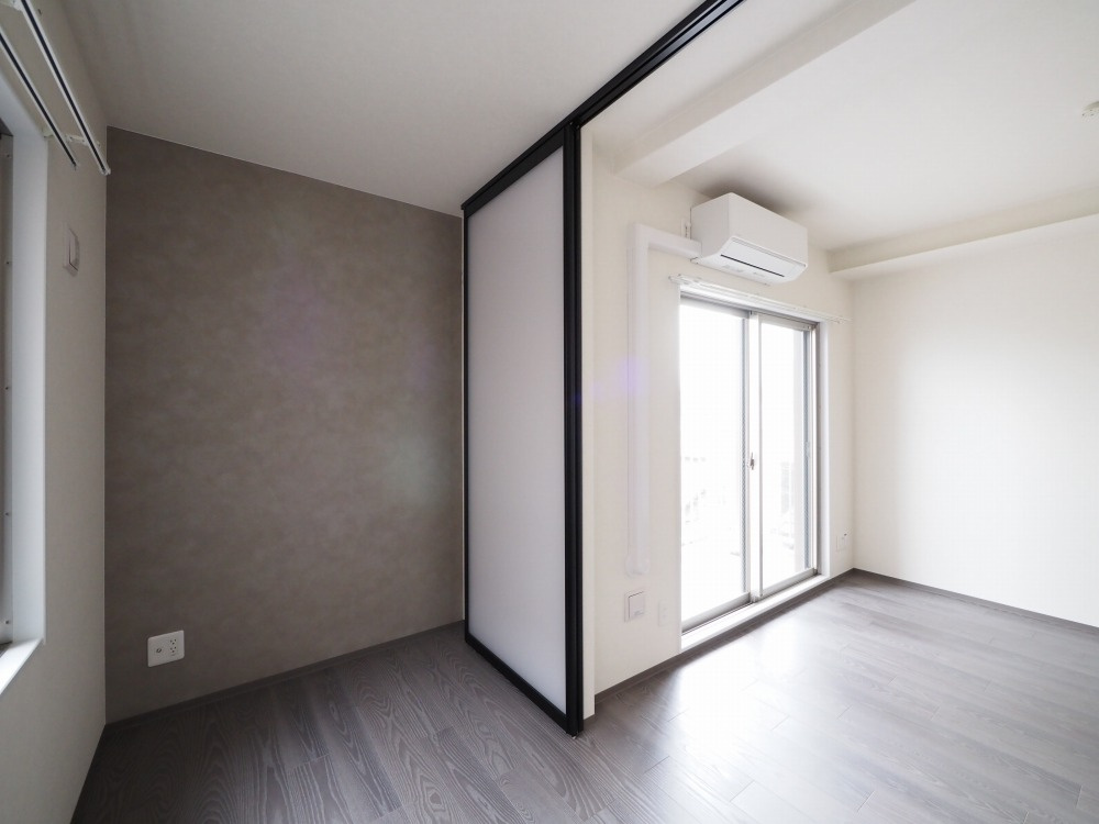 大阪市都島区内代町３丁目の賃貸マンションの居間・リビング