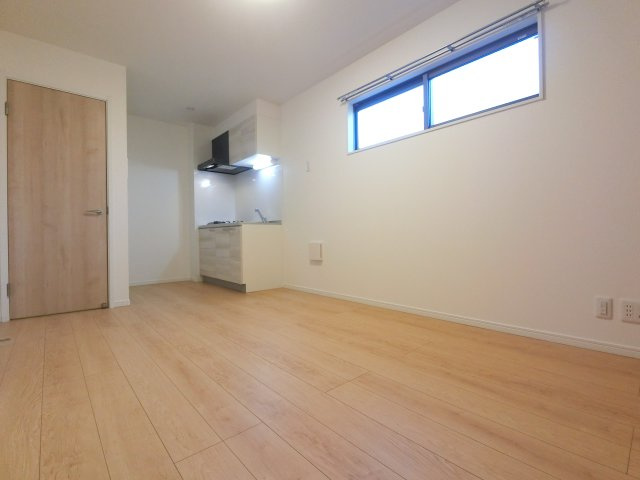 フェリーチェⅥの居間・リビング