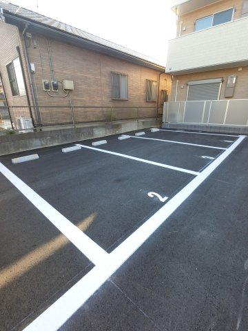 フェリーチェⅥの駐車場