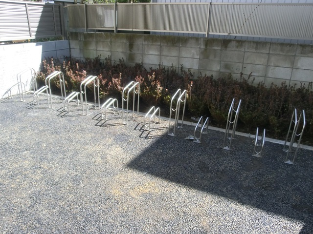 エクシードＫＳのその他共用部分|ラック式駐輪場。