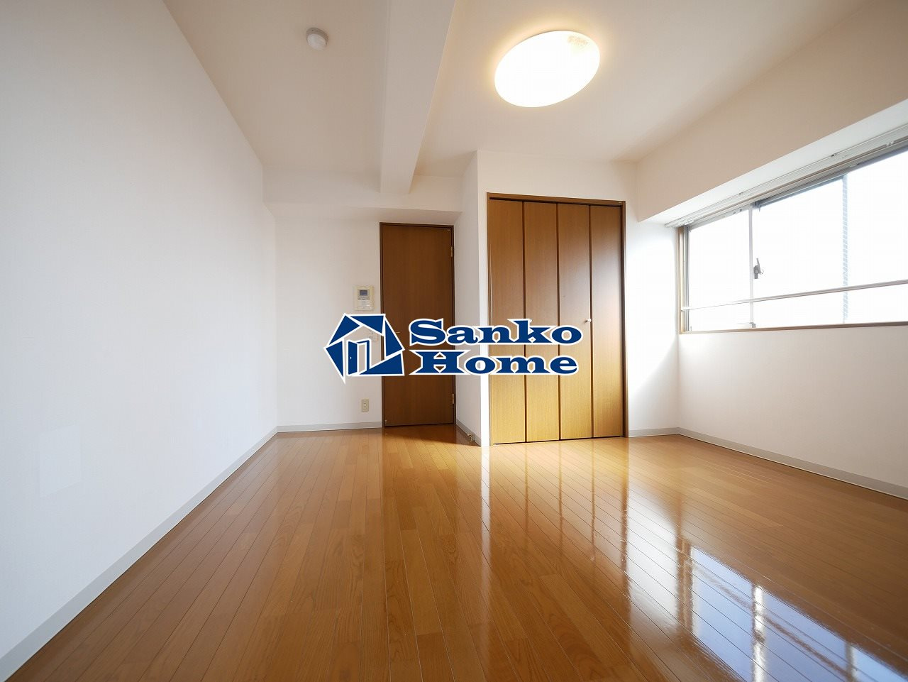 レジデンス千駄木の居間・リビング