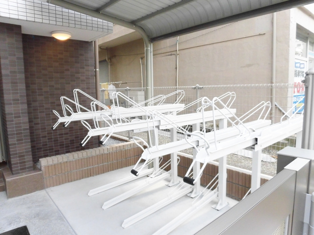 ルピナス昭和町のその他共用部分|自転車置場☆