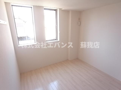 【寝室】 | ルミナス | 落ち着いた色調の寝室です