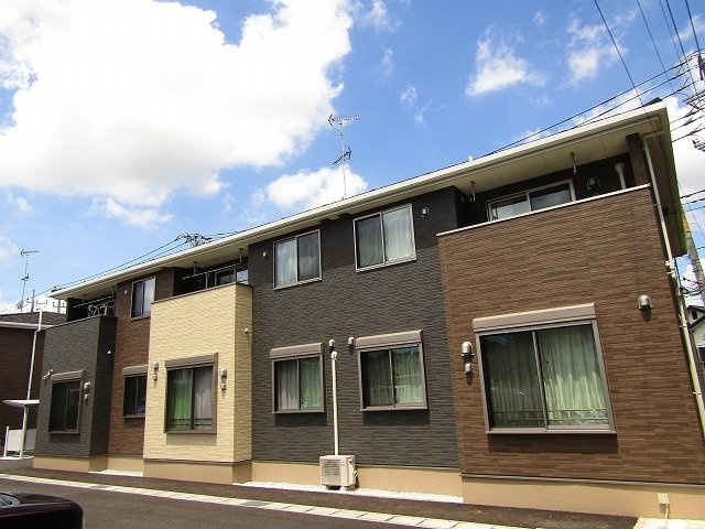 アールブリーゼAの外観