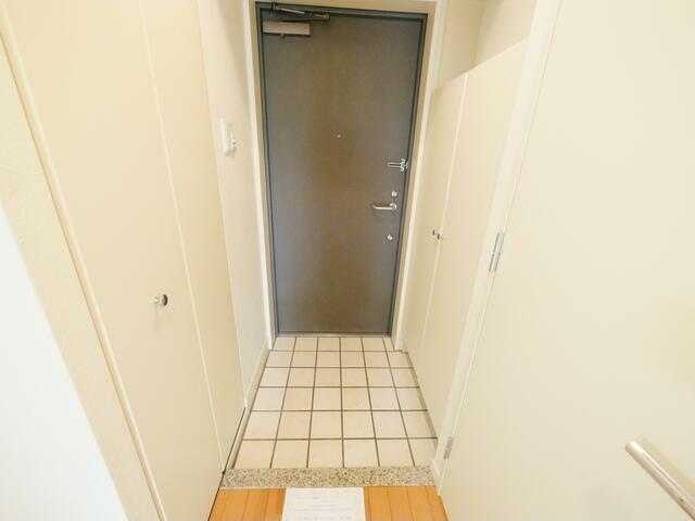 ユニオネスト御茶ノ水の玄関