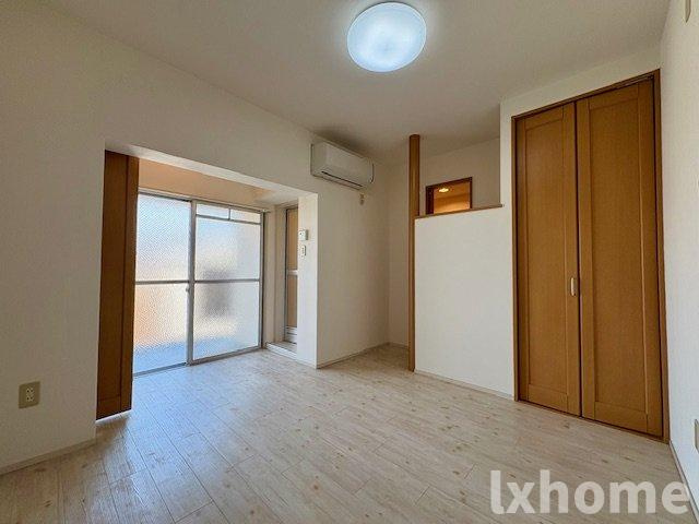 アンフィニィ・橋の内Ⅳの寝室|開放的な寝室です