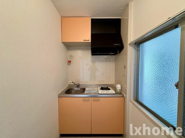 アンフィニィ・橋の内Ⅳのキッチン|コンパクトなキッチンで掃除もラクラク