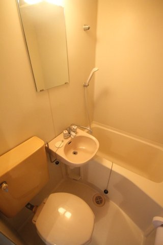 【浴室】
