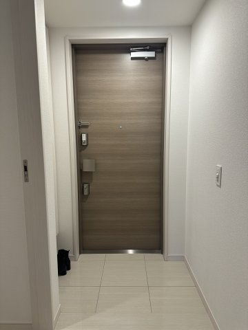 ザ・ハウス豊橋WEST　503号室の玄関