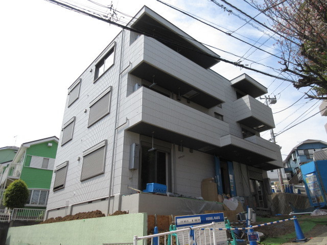 サンテラス協和の周辺