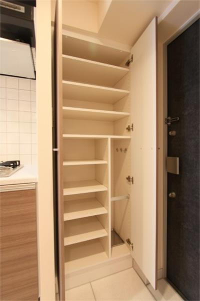 ブライズ両国DUEのその他|シューズボックス