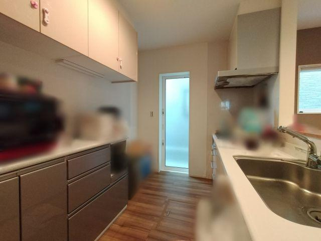 高知市朝倉甲　中古戸建てのキッチン