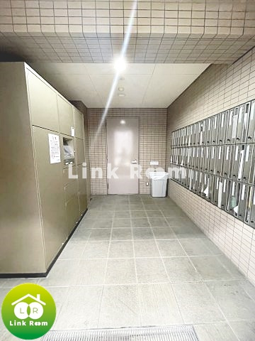 スカイコート東京ベイ東雲のロビー