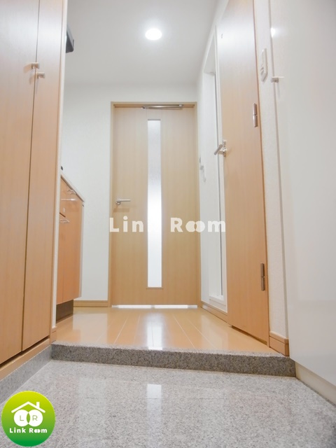 スカイコート東京ベイ東雲の玄関